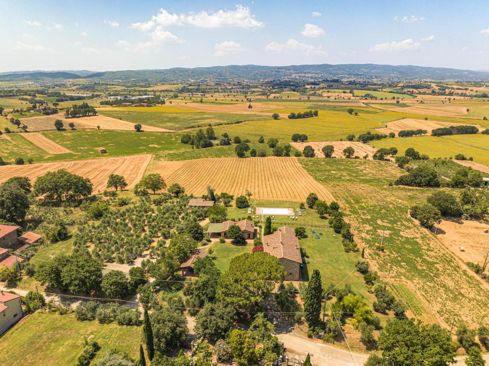 Il Querciolo - Azienda Biologica, Agriturismo E Cantina Marciano della Chiana Εξωτερικό φωτογραφία